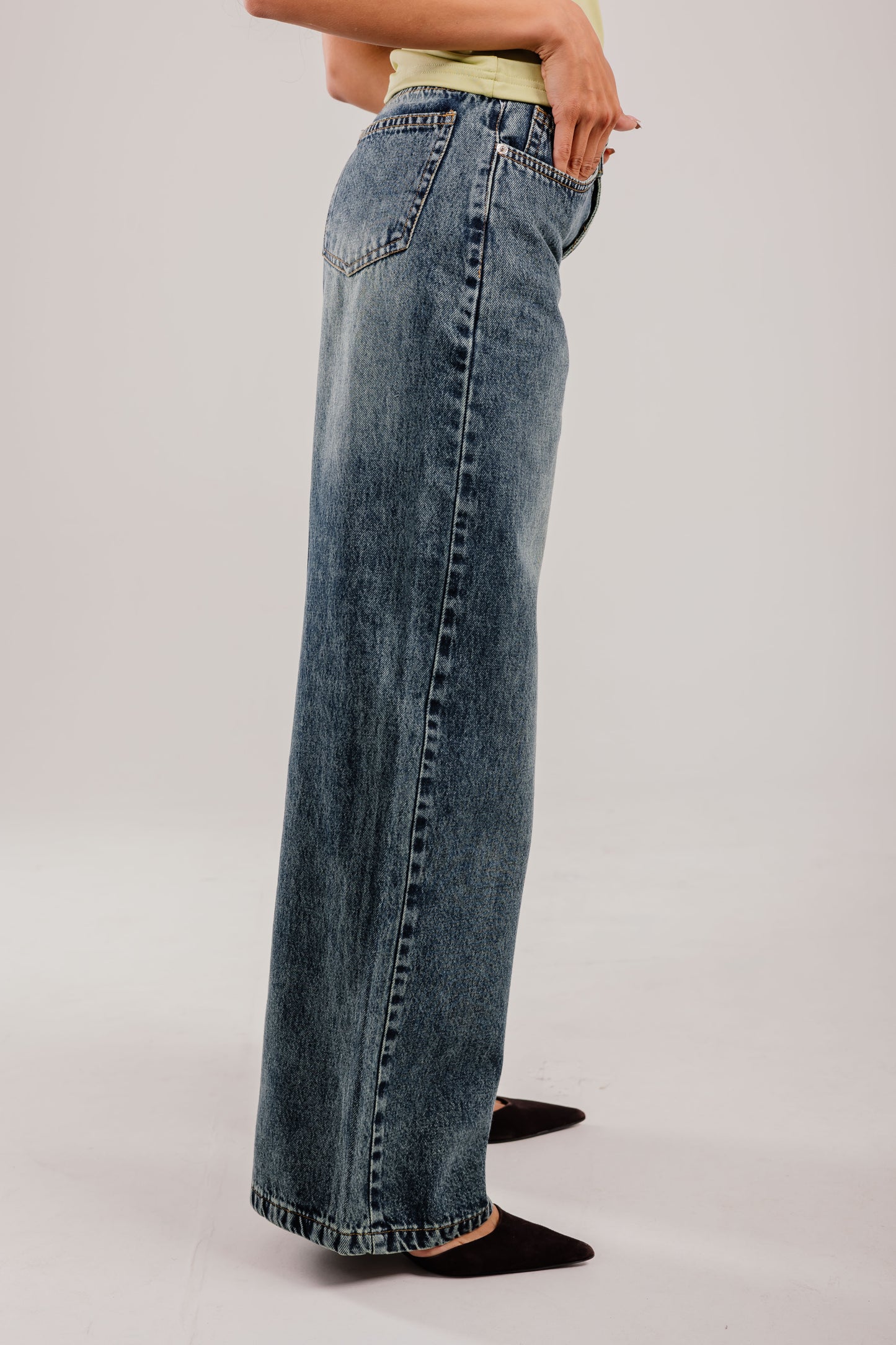 Wide-Leg Denim Dirty Washed