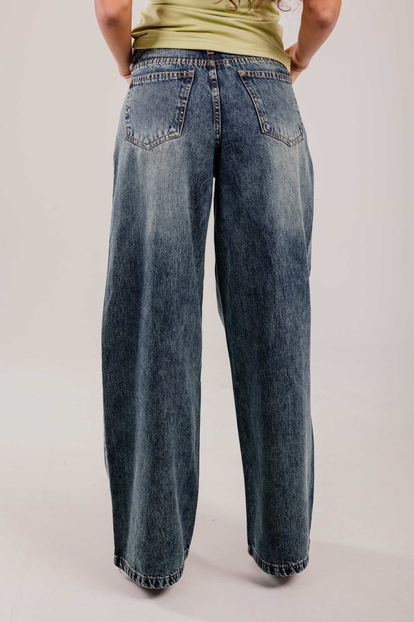 Wide-Leg Denim Dirty Washed
