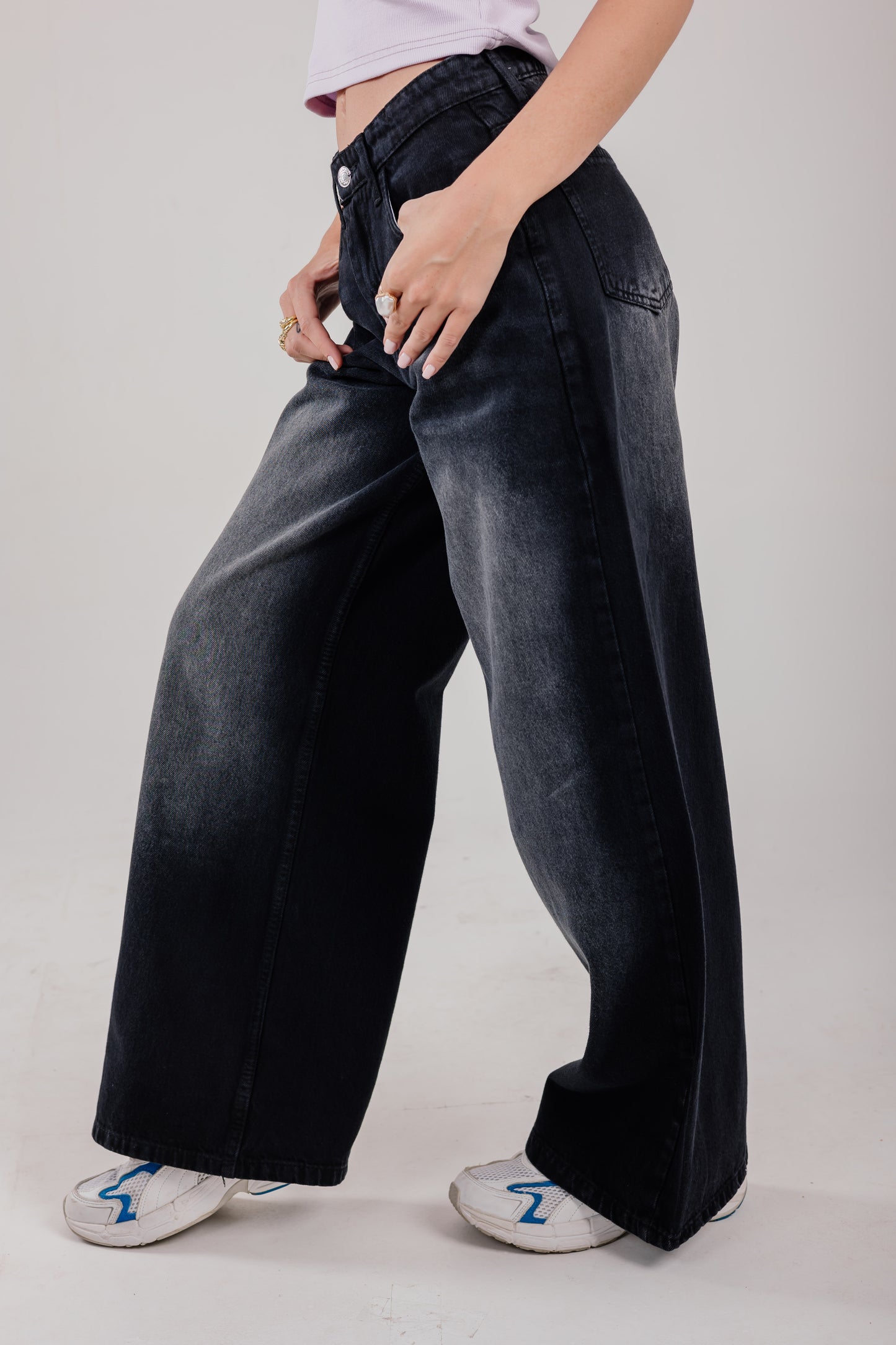 Wide-Leg Denim Black