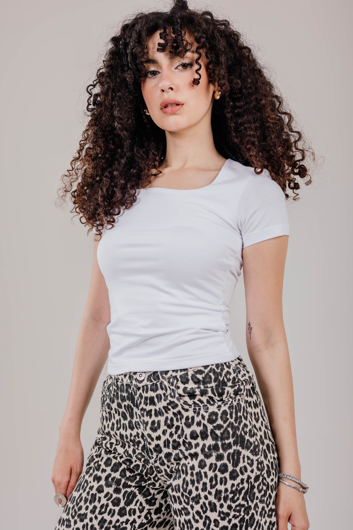 Cotton Square neck Short Sleeve