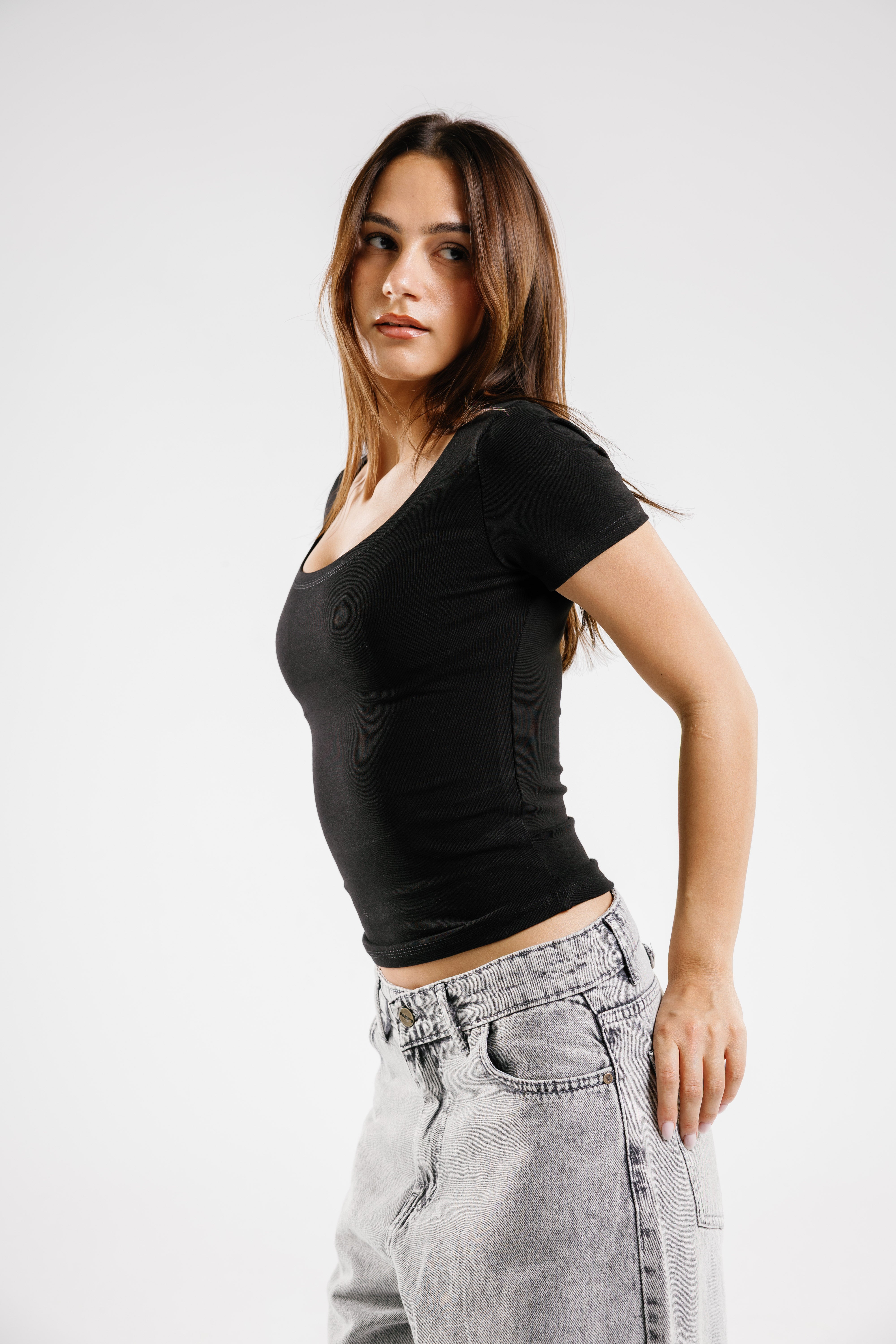 Round Short Sleeve Top