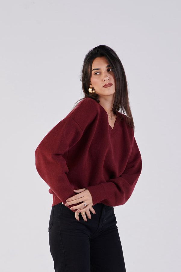 Soft knit V-neck jumper